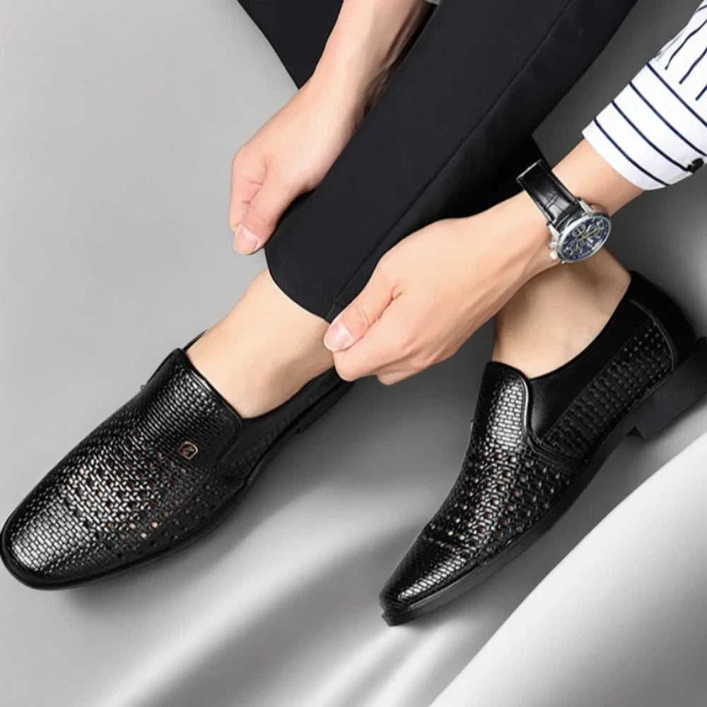 Détail de la semelle respirante du mocassin orthopédique homme garantissant confort quotidien