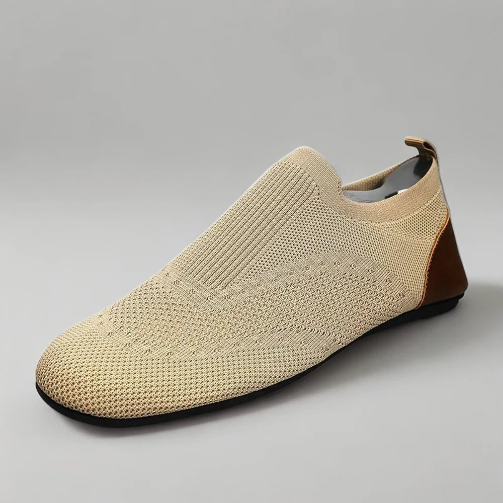 Mocassins ouvert vert foncé avec design épousant le pied