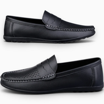 Mocassin penny vue de profil, ligne classique et épurée