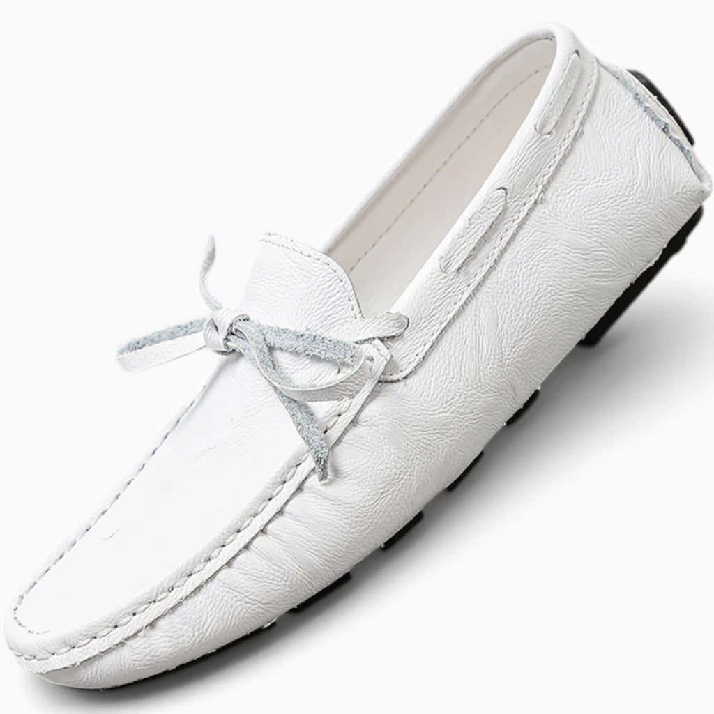 Mocassin penny loafer homme noir élégant pour tenue formelle bureau