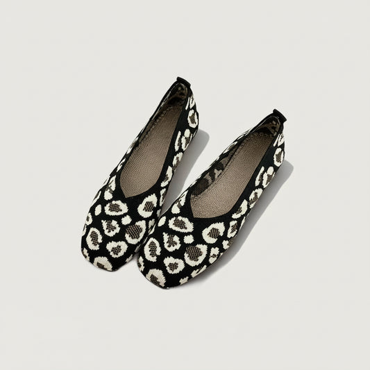 Mocassin plat femme motif léopard tricoté à bout carré
