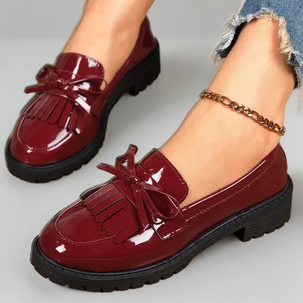 Mocassins femme pompon porter au quotidien, stabilité plateforme garantie