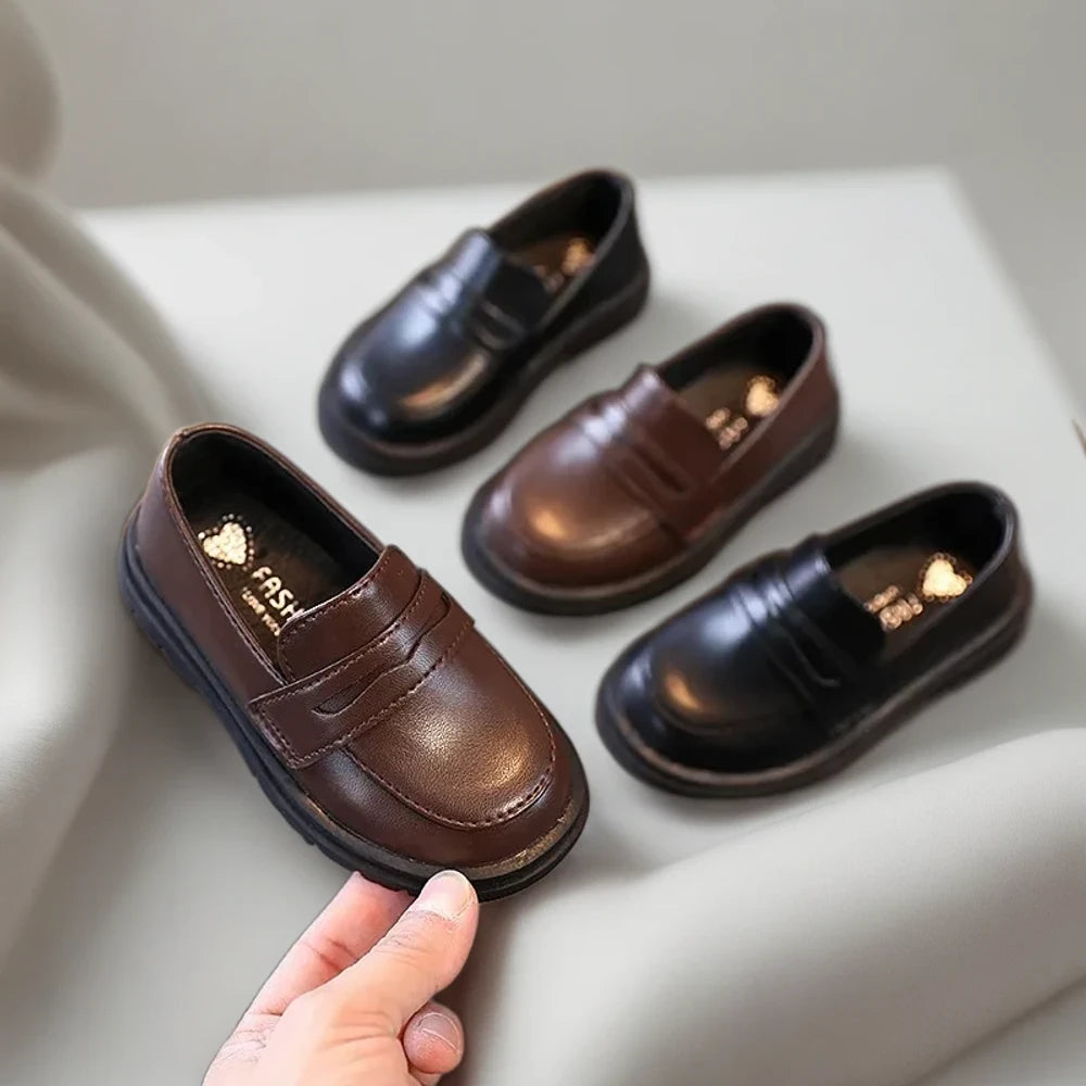 Mocassin printemps à enfilage rapide pour les petits pieds dynamiques