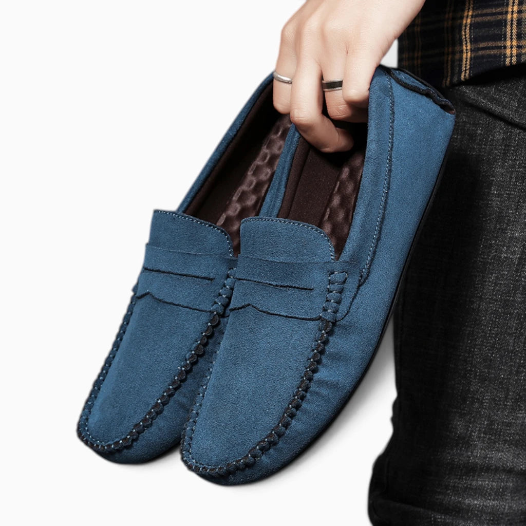 Chaussure mocassin homme teinte rouge vif pour look professionnel