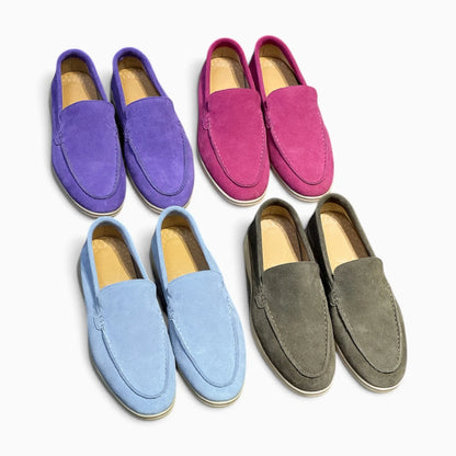 Mocassin suède homme violet, cadrage détaillé de la silhouette