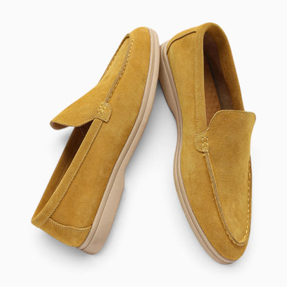 Mocassin suède homme couleur camel, vue de trois-quarts