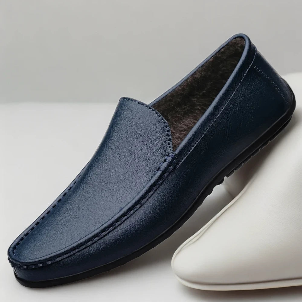 Mocassin homme taupe en cuir souple, vue de dessus