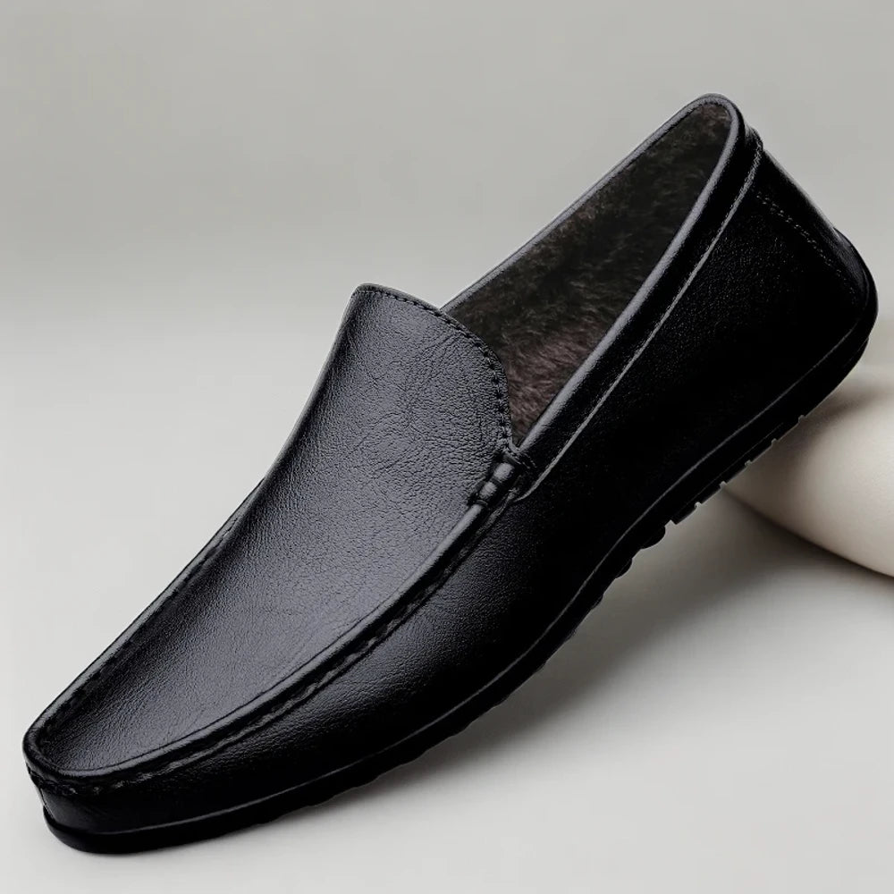 Chaussure mocassin homme couleur taupe, vue arrière du talon