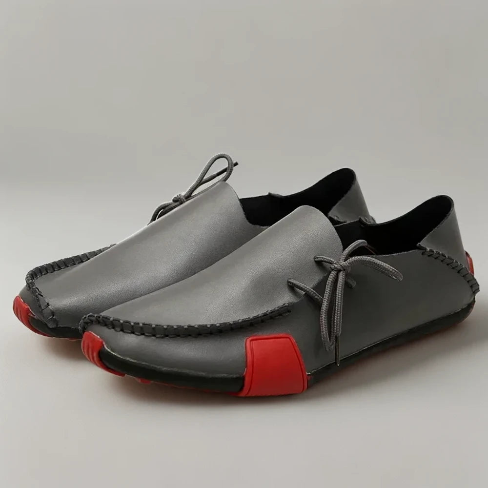 Paire de mocassins tendance à enfiler facilement pour un confort respirant