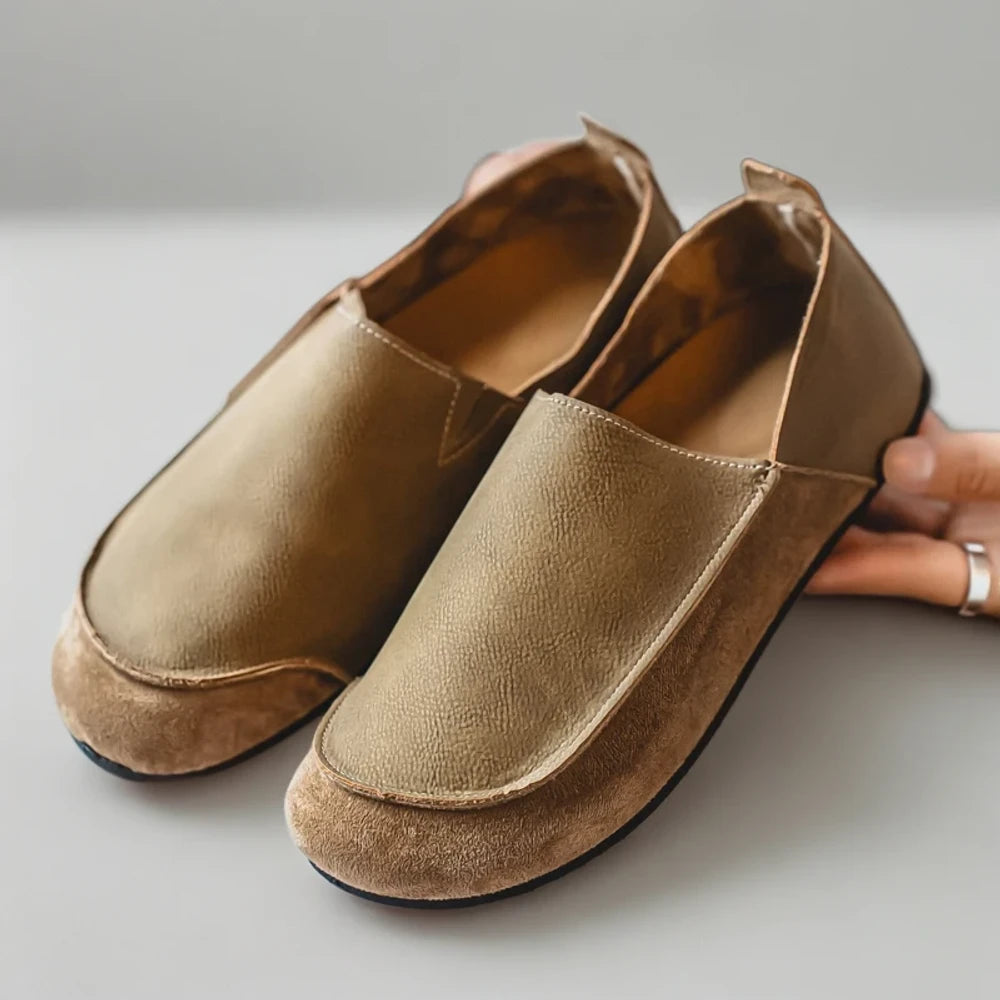 Mocassin tissu homme épousant parfaitement la forme du pied