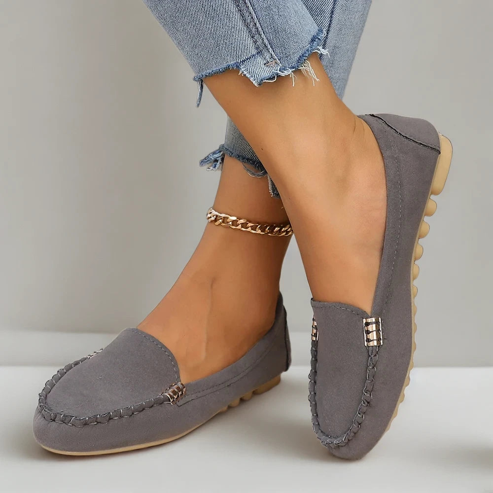Mocassin confort femme détail du profil avec construction souple et plate