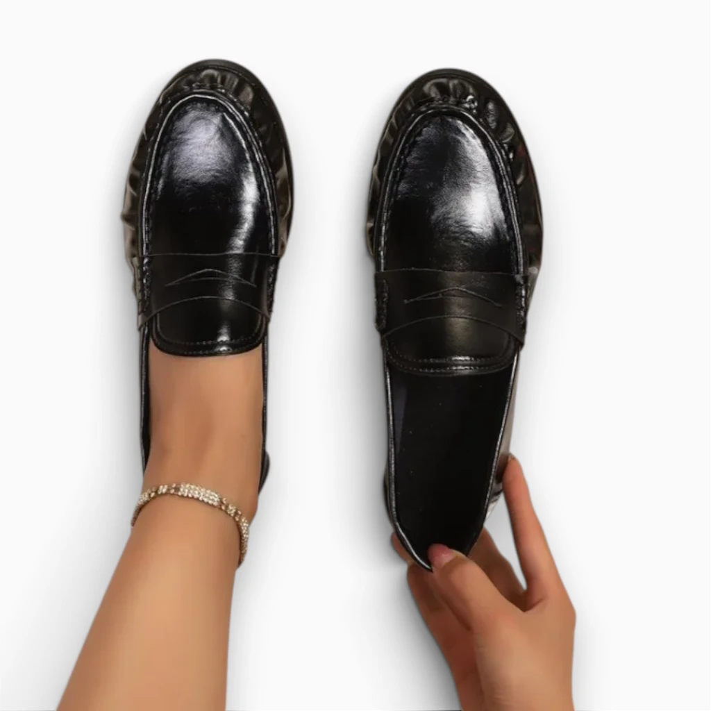 Mocassins femme velours détail de la semelle, confort toute la journée