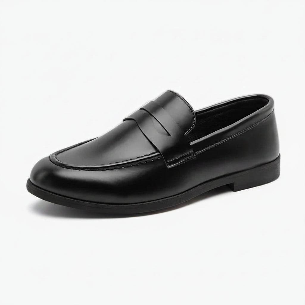 Mocassin wide fit en cuir noir avec coupe généreuse épousant parfaitement le pied