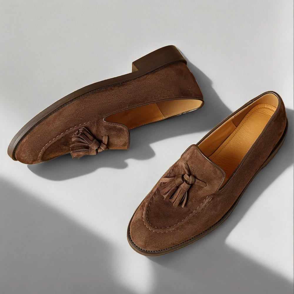 Mocassins à franges femme en action, allure décontractée et raffinée au quotidien