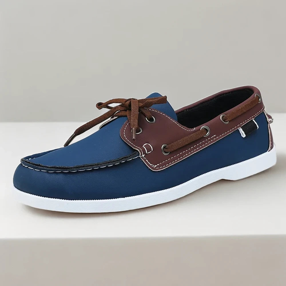 Détail de la semelle et de la construction mocassins bicolores homme
