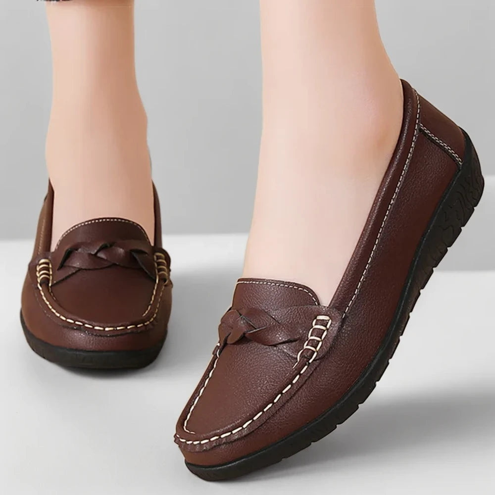 Chaussure mocassin chunky femme enfilable, silhouette généreuse