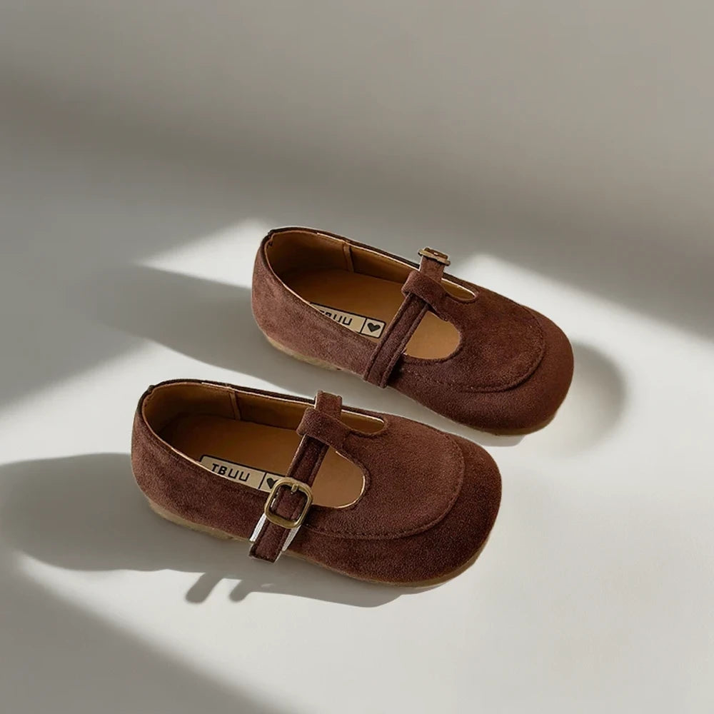 Mocassins de créateur léopard offrant légèreté et maintien du pied
