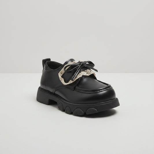 Mocassins enfants avec nœud en dentelle pour look anglais chic