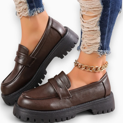 Mocassins femme pointus en cuir PU noir avec plateforme discrète