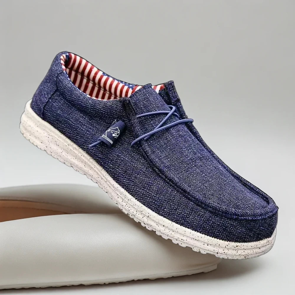 Paire de mocassins plats respirants, détail de la semelle flexible