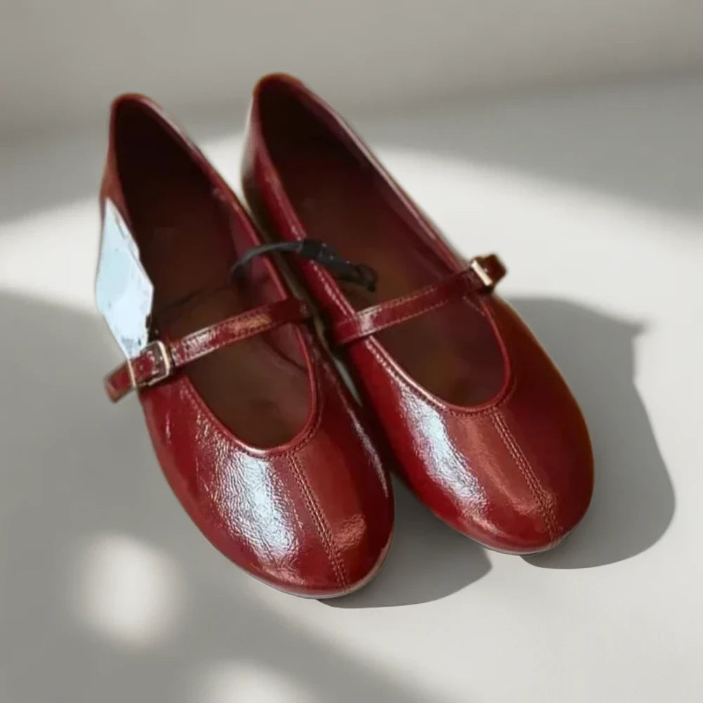 Mocassin sabot femme bout rond vue de dessus montrant le design épuré
