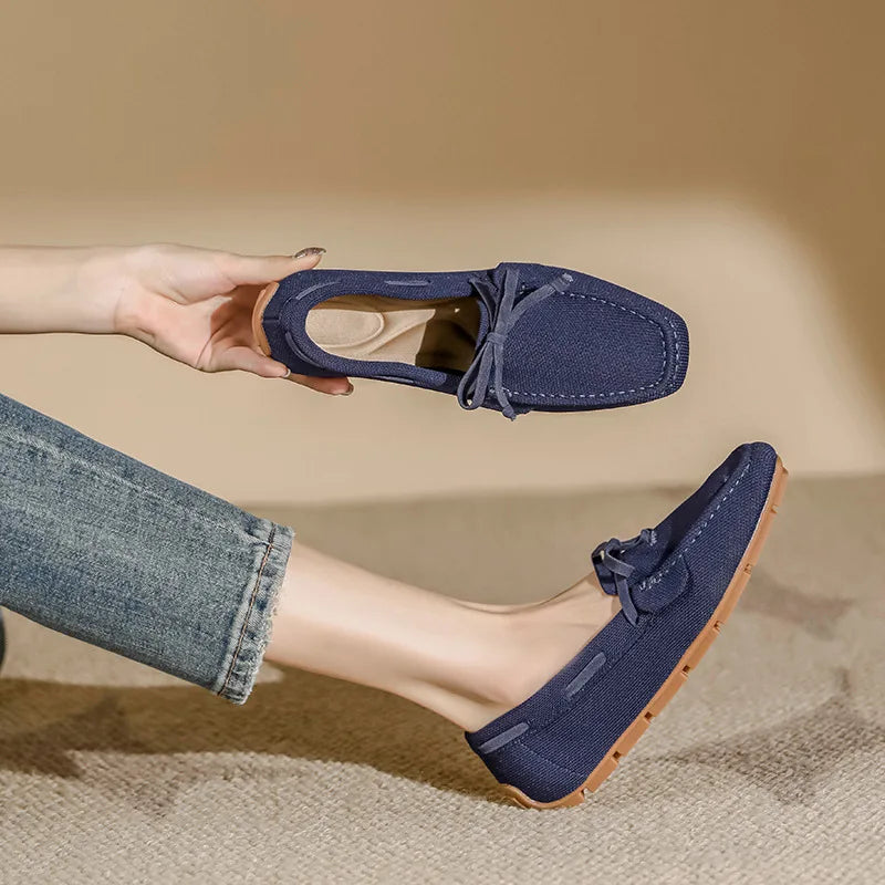 Mocassin femme sans talons, coloris Bleu marine nœud